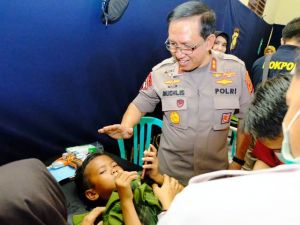 Polda Jambi Gelar Bhakti Sosial di Desa Tangkit