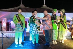 Safrial Hadiri Malam Puncak Pemilihan Bujang Gadis 2019
