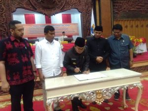 Sah, RAPBD Provinsi Jambi TA 2020 Sebesar Rp4,9 Triliun Resmi Diketok 