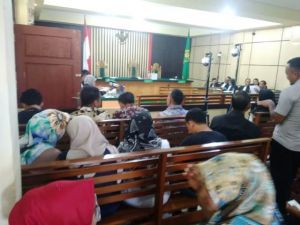 Sidang Effendi Dkk, Sejumlah Saksi Sudah Hadir Namun Hakim Belum Datang