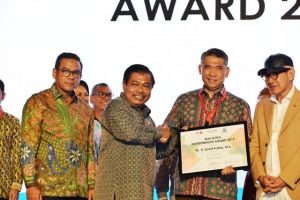 Center for ASEAN Marketing Nobatkan Fasha Wali Kota Enterpreneur 2019