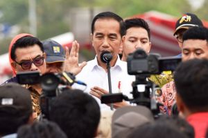 Tidak Hanya Direksi Garuda, Presiden Jokowi: Sikap Tegas Menteri BUMN Itu Pesan Untuk Semua