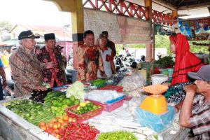 Antisipasi Lonjakan Harga Sembako, Safrial Sidak Pasar Seputaran Tungkal