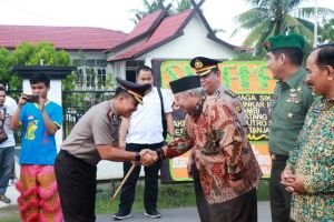 Bupati Hadiri Pisah Sambut Kapolres Tanjab Barat