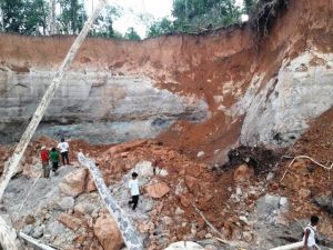 Ternyata 6 Orang Yang Tertimbun di Lokasi PETI Batang Masumai Merangin, Satu Jasad Bisa Dievakuasi