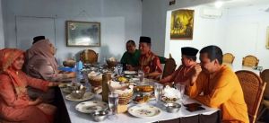 Al Haris Ajak 4 Bupati PAN Makan Siang dengan Sani, Bakri Dekati PDIP dengan Ambil Formulir Cagub