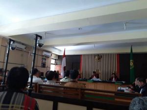 Kontraktor Ini Terpaksa Berikan Uang Rp2,5 Miliar Karena Takut Dizholimi