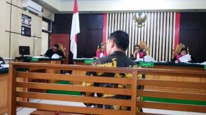 Zola Sadar Keputusannya Salah, Tetapi Itu Pilihan Yang Harus Dihadapi