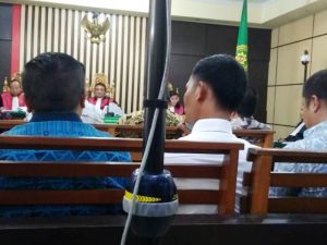 Hasanudin Akui Serahkan Uang Kepada Effendi Hatta Karena Diminta Paut Syakarin