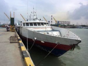 Jadi Rongsokan di Gresik, Safrial Setuju Kapal MV Tungkal Samudra Dijual