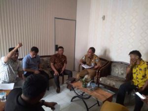 Curi Perhatian Warga, Dewan Ngamuk di Dinkes Gagal Temui Andi Pada