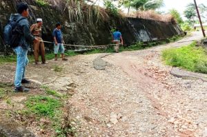 Jalan ke Jam Gento Akan Rabat Beton