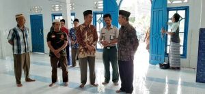 Wabup Mashuri Sholatkan Jenazah Doni