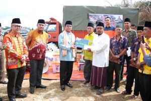 Fachrori Berikan Bantuan Pesantren Tahfizul Qur'an Ummul Quro yang Terbakar      