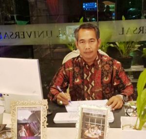 Lebih Dekat dengan Kepala Sekolah MAN 2 Kota Jambi, Ambo Pera, Ini Perjalanan Karirnya