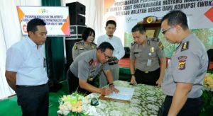 Pencanangan RS Bhayangkara Mayang Mangurai Jambi Menuju Zona Integritas WBK Ditandatangani