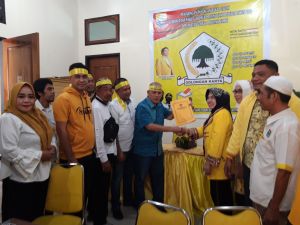 Berikat Kepala Kuning Ambil Formulir, Tim Keluarga Fachrori: Kami Resmi Pinang Partai Golkar 