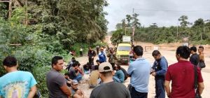 Warga Terjun Gajah Blokir Jalan, Petrochina Dinilai Ingkar Janji