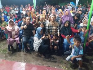 Antusias Warga di Kumpeh Ulu Bertemu Fasha, Warga: Selama Ini Lihat di TV, Sekarang Bertemu Langsung