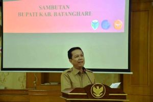 Bupati Menandatangani MoU Pemkab Batanghari dengan BIG dan UNJA