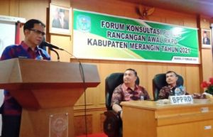 Asisten II Buka Forum Konsultasi Publik Rancangan Awal RKPD Kab MeranginTahun 2021