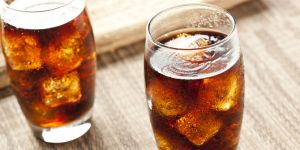 Efek Minuman Berkarbonasi untuk Gigi dan Tulang juga Berat Badan