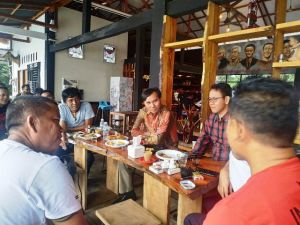 Sekjen Pena 98 Adian Tiba di Jambi, Jangan Lewatkan Diskusi Tepi Danau di Hello Sapa Siang Ini