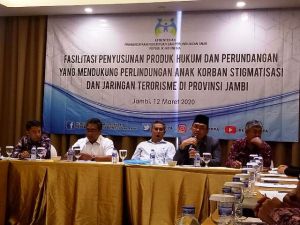 Bicara di Forum Kementerian PPA, Ketua FKPT Jambi Prof Syukri: Keluarga Benteng Cegah Radikalisme