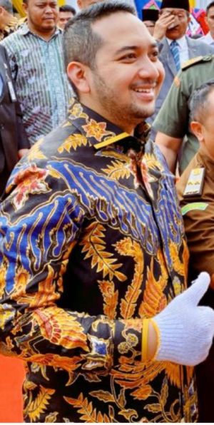 Bukan Lockdown, Wakil Ketua DPRD Pinto Ajak Lawan Corona dengan Sosial Distancing, Apa Itu?