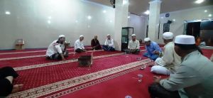 Tangkal Wabah Corona Masyarakat Jambi Seberang Baca Burdah Keliling Kampung