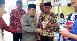 H Al Haris Peragakan Cuci Tangan Antiseptik