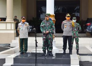 Danrem Garuda Putih Hadiri Apel Bersama Gugus Tugas Penanganan Covid - 19 di Provinsi Jambi