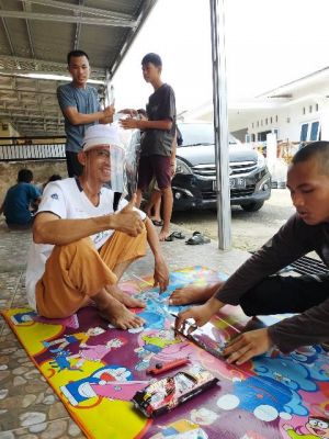 Mantap, Komunitas Kawan Jambi Buat APD Faceshield Untuk Tenaga Medis Lawan Covid-19