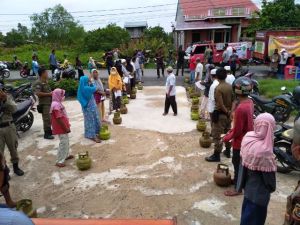 Disperindag Gelar Operasi Pasar, Ribuan Tabung Gas Digelontorkan ke 13 Kecamatan di Tanjabbar