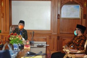 Gubernur Jambi Pimpin Rapat Penanganan Covid-19: Jangan Sampai Masyarakat Susah