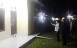 Bupati Merangin Berang Dinsos Terlambat Berikan Makan ke Warga yang Diisolasi di Desa Baru