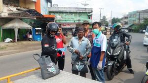 IMBI Provinsi Jambi Bagikan 375 Paket Sembako ke PKL di Kota Jambi