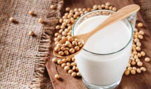 Resep Membuat Susu Kedelai yang Sehat, Enak, Tanpa Bau Langu
