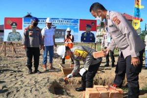 Kapolda Jambi Lakukan Peletakan Batu Pertama Pembangunan Mako Ditpolrairud