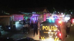 Bekali Vitamin ke Petugas Patroli Malam, Polda Jambi ke Warga: Putus Mata Rantai Covid-19