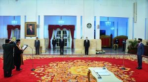 Presiden Jokowi Lantik Muhammad Syafruddin Jadi Ketua MA di Istana Negara