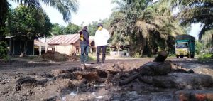 Perbaiki Jalan di Tanjung Pauh, Alkal PUPR Provinsi Jambi: Hari Ini Selesai