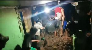 Setelah Buka Puasa, 2 Rumah Warga di Kab Empat Lawang Sumsel Nyaris Tertimbun Tanah Longsor