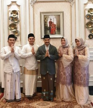 Rayakan Idul Fitri, SAH dan Keluarga Manfaatkan Teknologi Untuk Silahturahmi