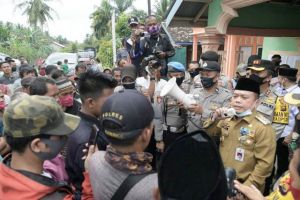 Al Haris Minta Waktu Dua Minggu, Tuntaskan Desakan Mundur Kades Sumber Agung