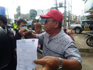 Hari Pertama Denda Rp50 Ribu, Begini Respon Warga yang Terpaksa Bayar Karena Tak Pakai Masker