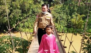 Al Haris Buka Akses Jalan Dua Kabupaten, Masyarakat Sarolangun Ikut Menikmati 