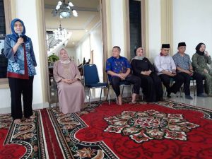 Sowan ke Presiden HKK Ramli Taha, Ratu: Mohon Dukungan, Mohon Arahan