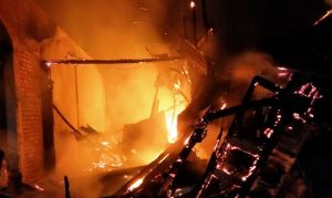 Kebakaran di Kasang Hanguskan Satu Rumah hingga Bedeng 3 Pintu