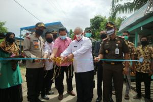 Bupati Safrial Resmikan 